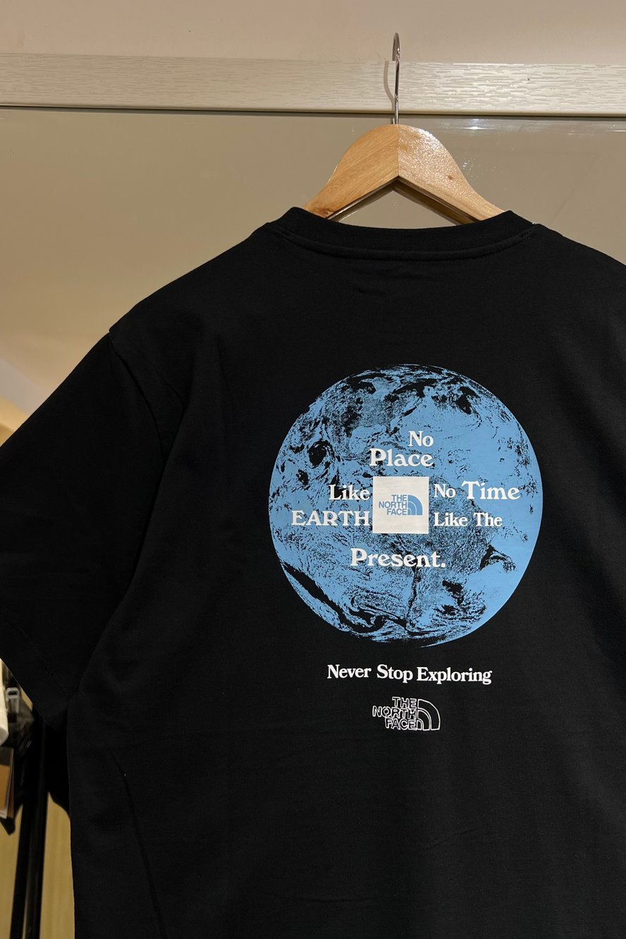 S Supreme north face one world tee black