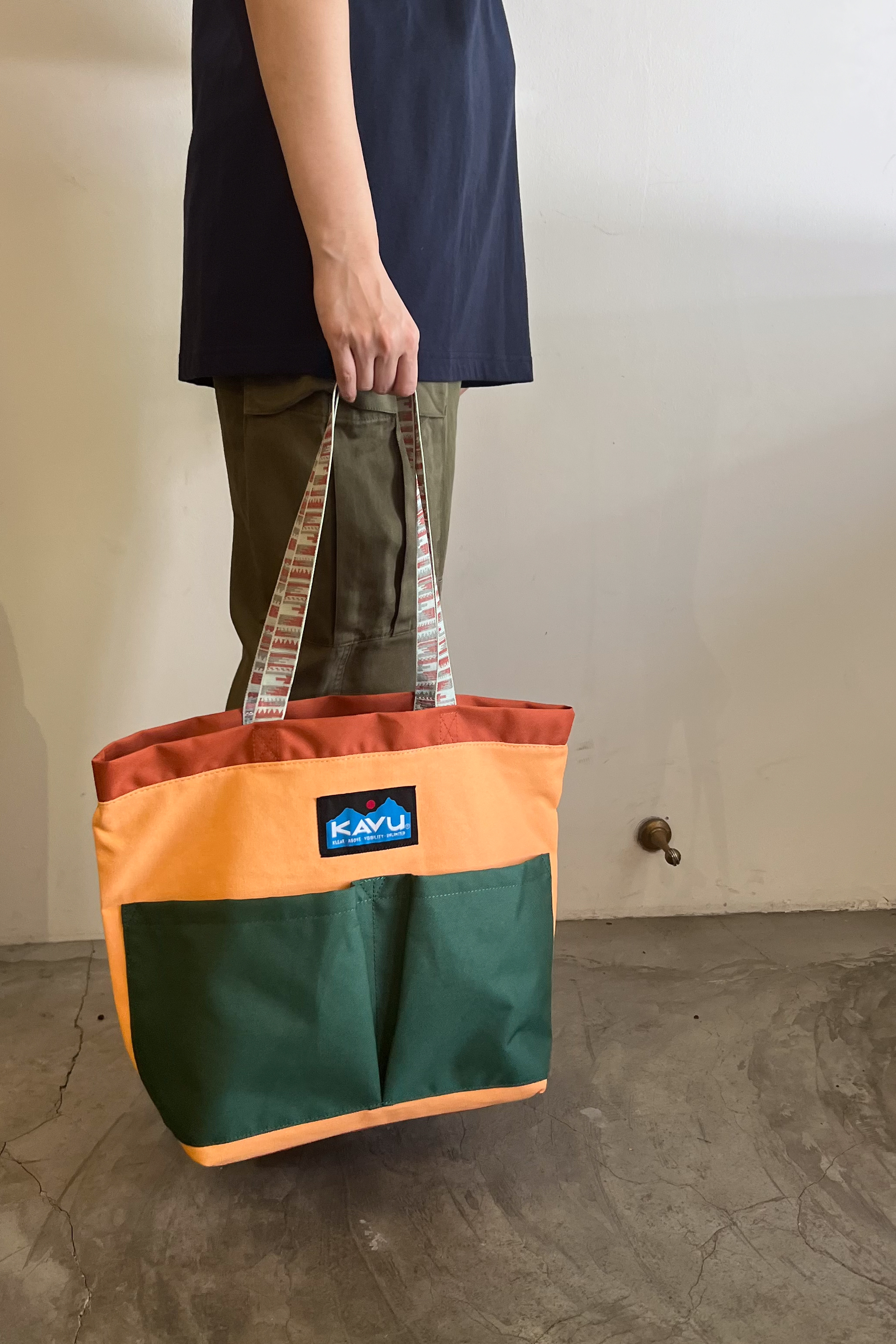 Kavu takeout clearance tote