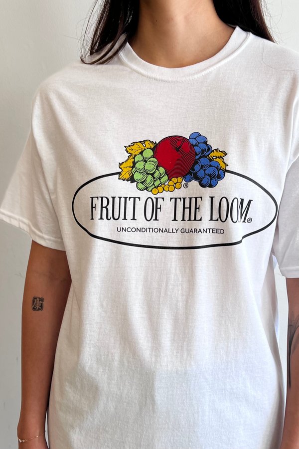 Fruit Of The Loom Oval Logo Tee