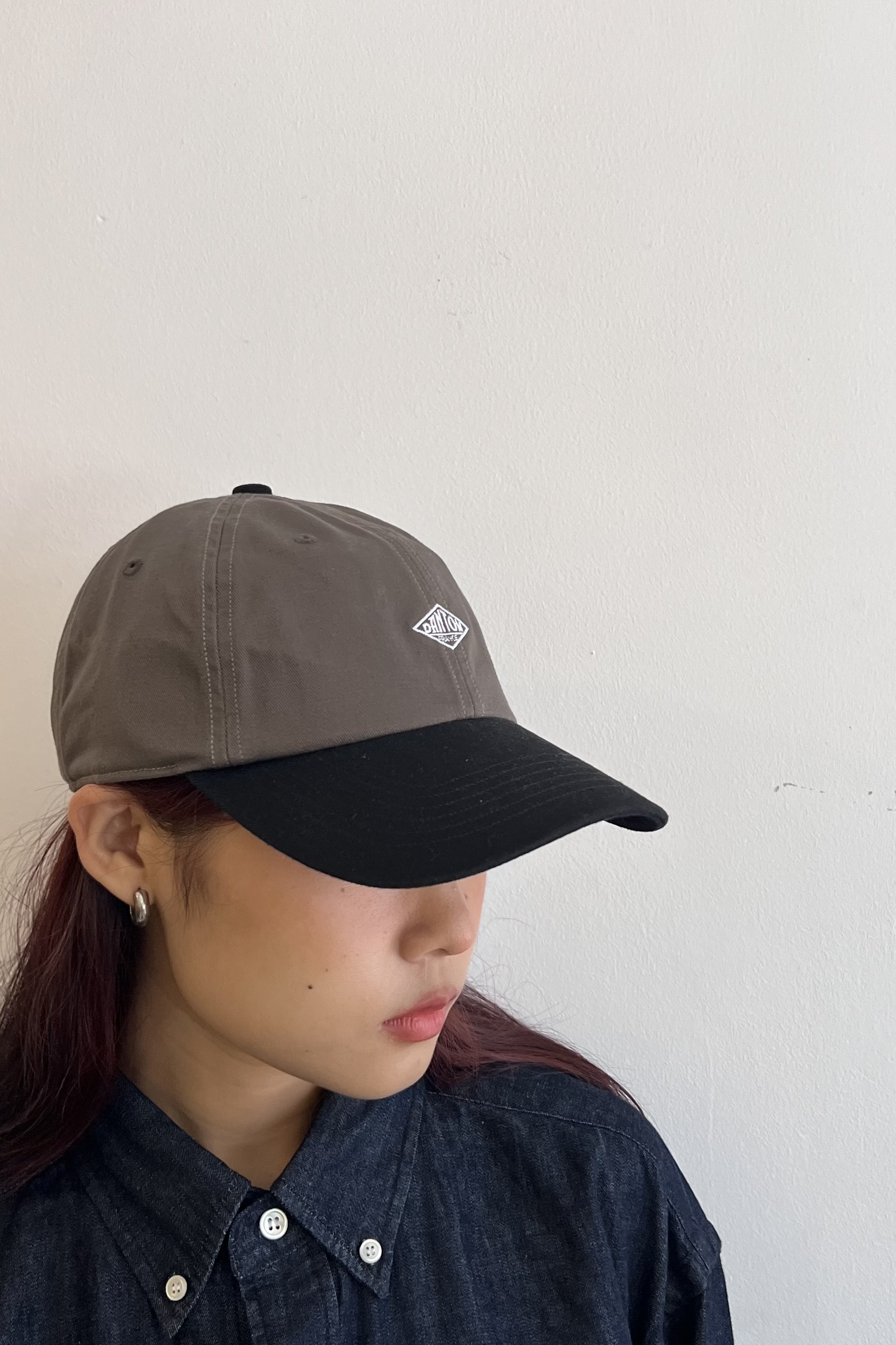 Danton Chino Cloth Two Tone 6 Panel Cap | Goodluck Bunch Danton Chino Cloth Two Tone 6 Panel Cap | Goodluck Bunch