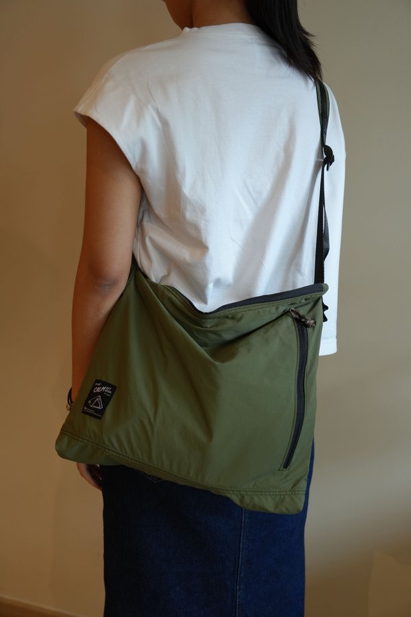 Calm Outdoors Nylon Ripstop Shoulder Bag