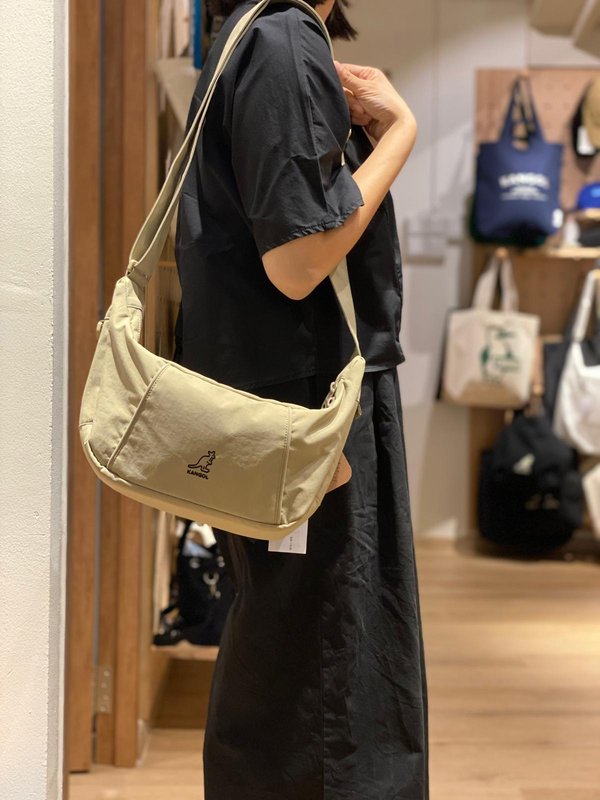 Kangol Essential III Cross Bag 