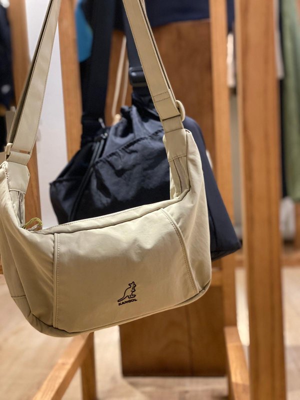 Kangol Essential III Cross Bag 