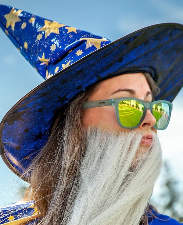 goodr Sunbathing with Wizards