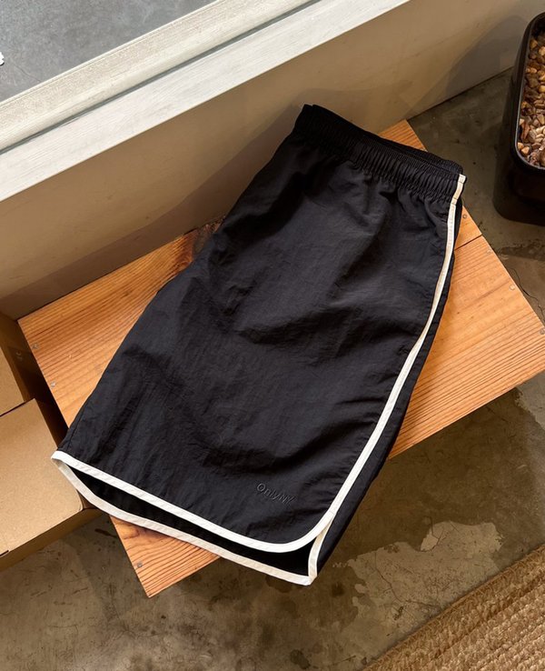 Only NY Nylon Retro Short