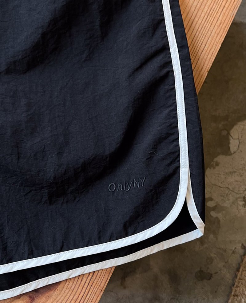 Only NY Nylon Retro Short