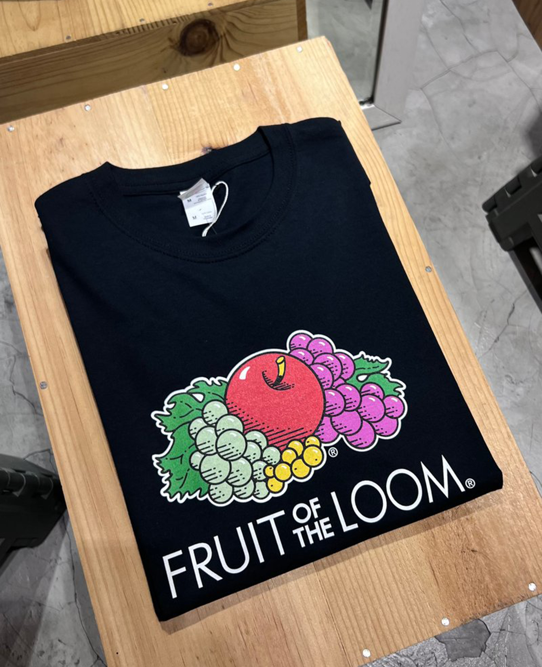 限定カラー GOODENOUGH FRUIT OF THE LOOM TEE L 限定カラー GOODENOUGH FRUIT OF THE LOOM TEE L 限定カラー