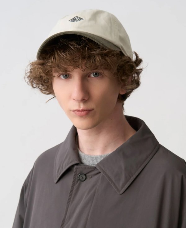 Danton 6 Panel 2 Tone Cap