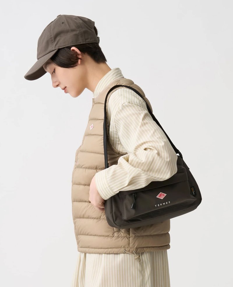 Danton Ternes Crossbody Bag