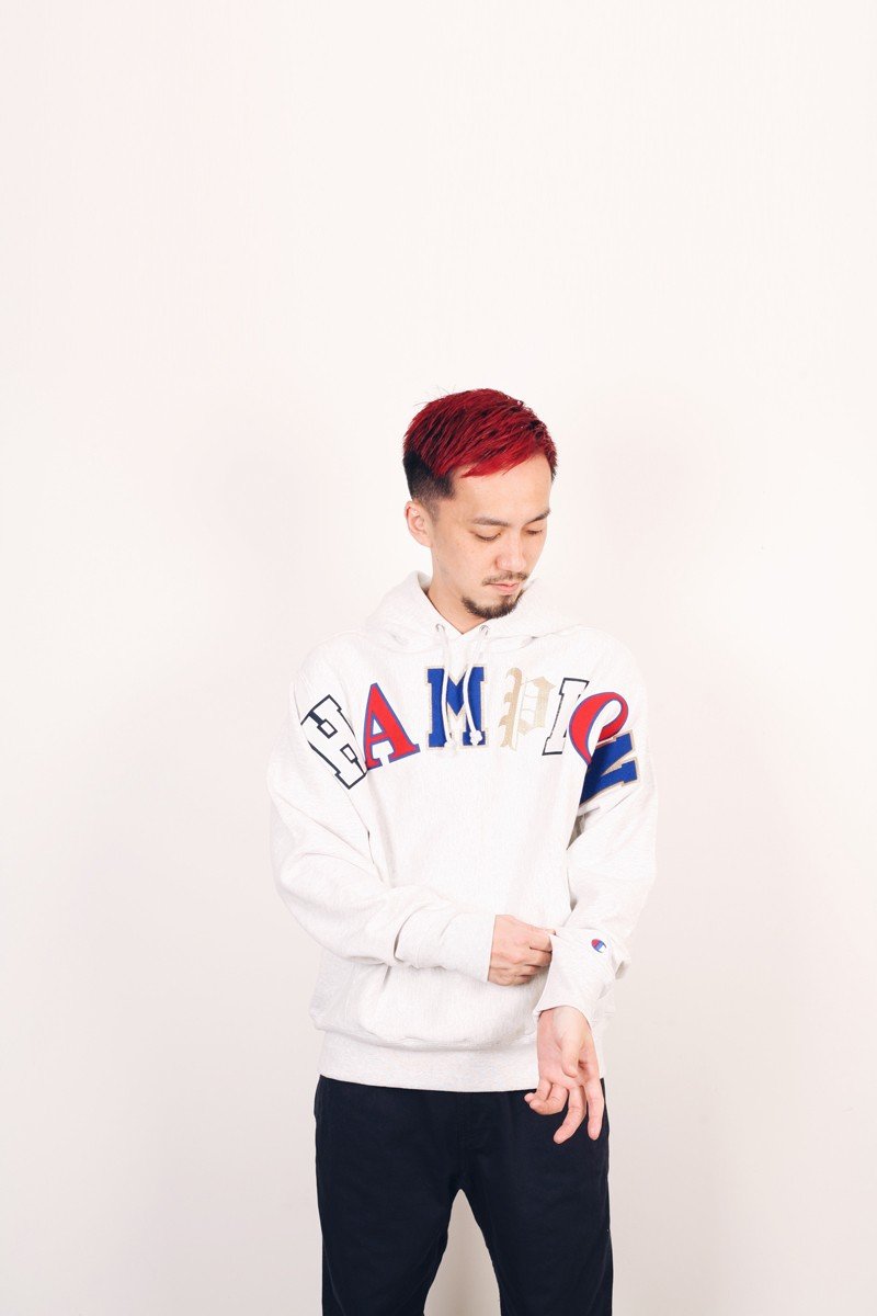 Champion old english clearance hoodie